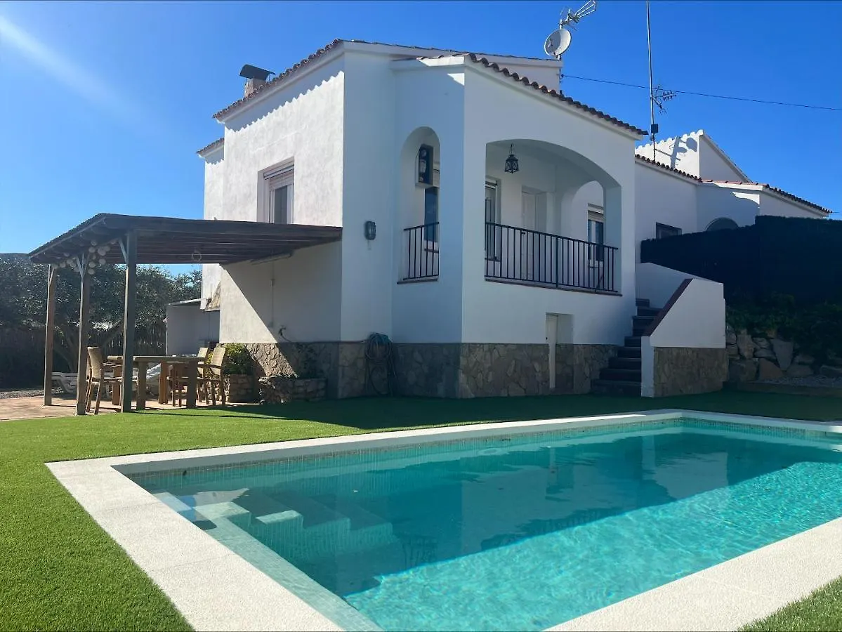 Alemanya 38 Villa Torroella De Montgri 0*,